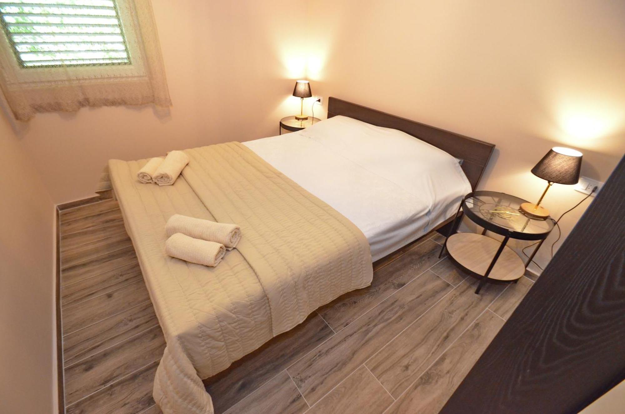 Apartments Orizzonte With Beautiful View Of The Bay Kotor Eksteriør bilde