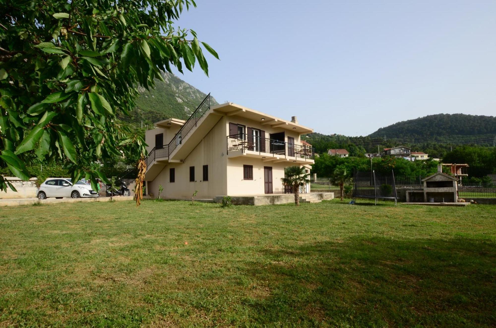 Apartments Orizzonte With Beautiful View Of The Bay Kotor Eksteriør bilde
