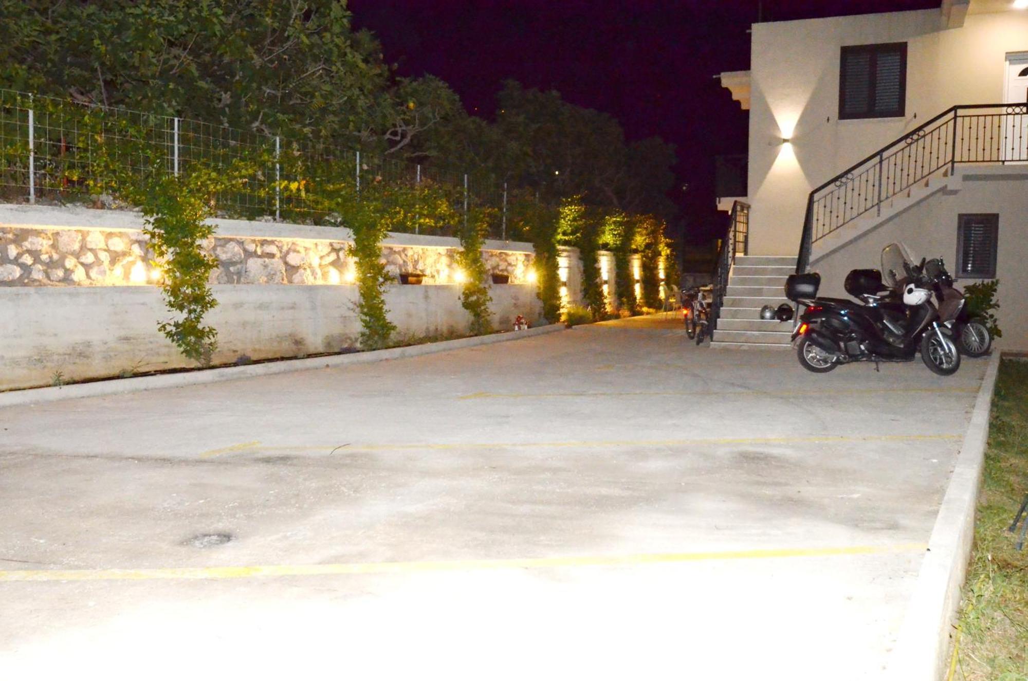 Apartments Orizzonte With Beautiful View Of The Bay Kotor Eksteriør bilde